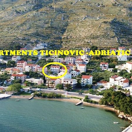 Apartments Ticinovic Omis Exterior photo