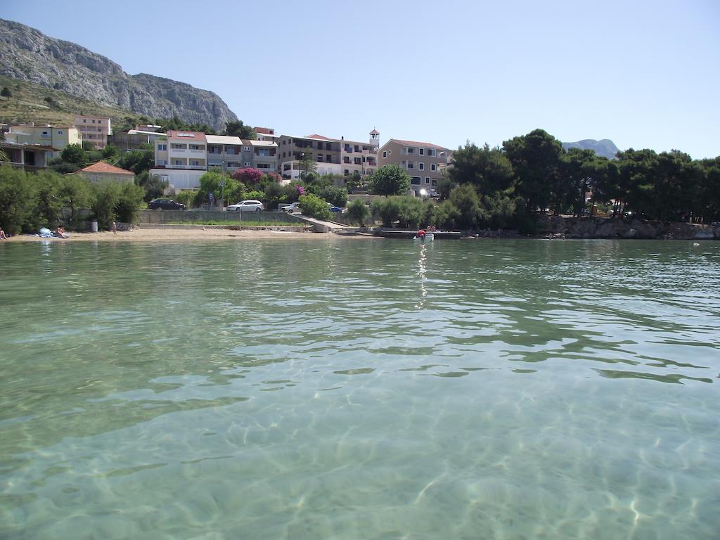 Apartments Ticinovic Omis Exterior photo