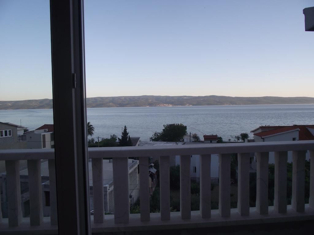 Apartments Ticinovic Omis Room photo